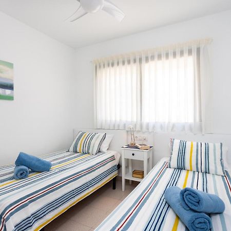לוס כריסטיאנוס Frontline Playa Las Vistas With Pool, Parking, Sea מראה חיצוני תמונה